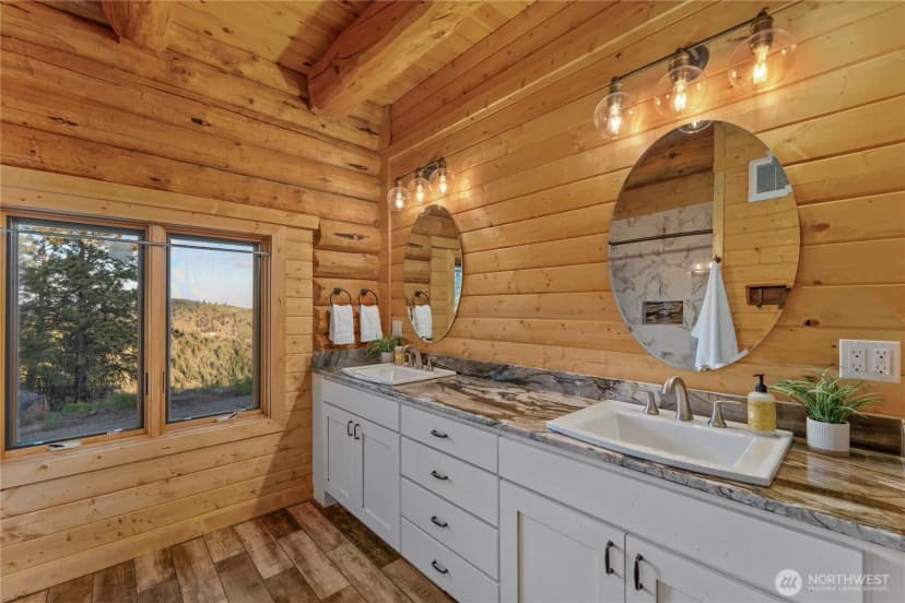 Property photo for 1831 Cottontail Lane, Chelan photo 27