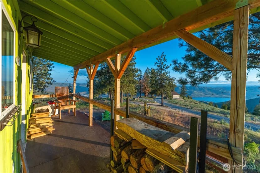 Property photo for 1831 Cottontail Lane, Chelan photo 12