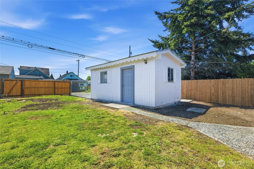 Property photo for 922 E 63rd Street, Tacoma photo 25