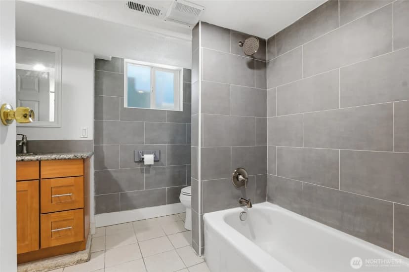 Property photo for 922 E 63rd Street, Tacoma photo 18