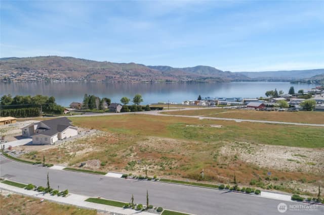 Property photo for 115 Loretta Lane, Chelan photo 3