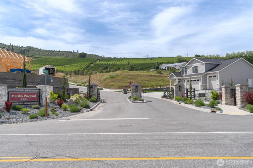 Property photo for 115 Loretta Lane, Chelan photo 24