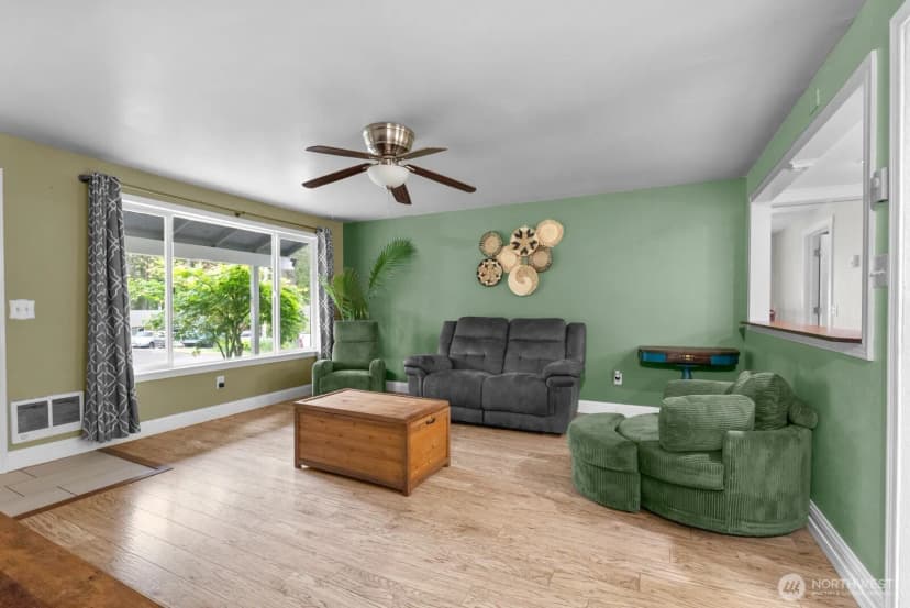 Property photo for 10809 133rd Street Nw, Gig Harbor photo 7