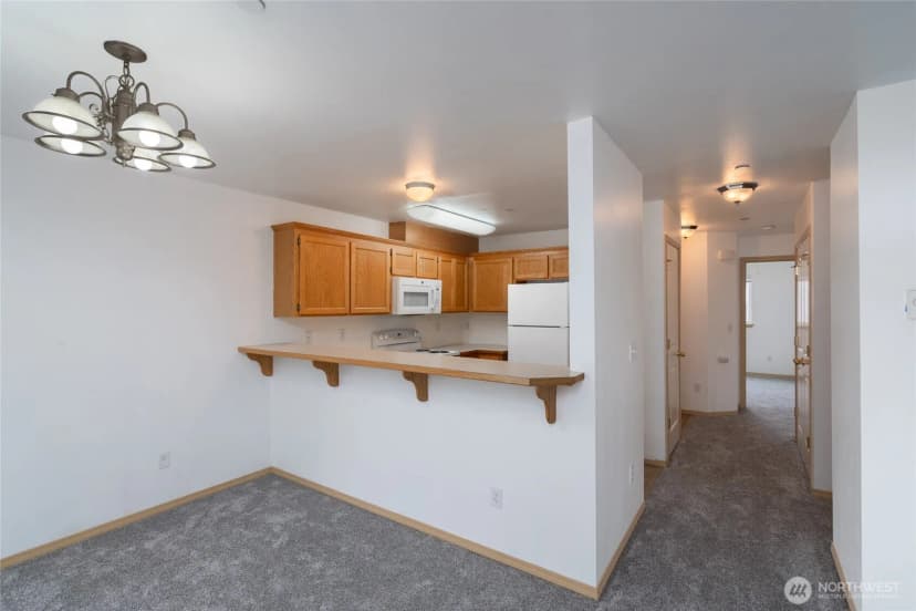Property photo for 1640 Sw Mulberry Place #c203, Oak Harbor photo 7