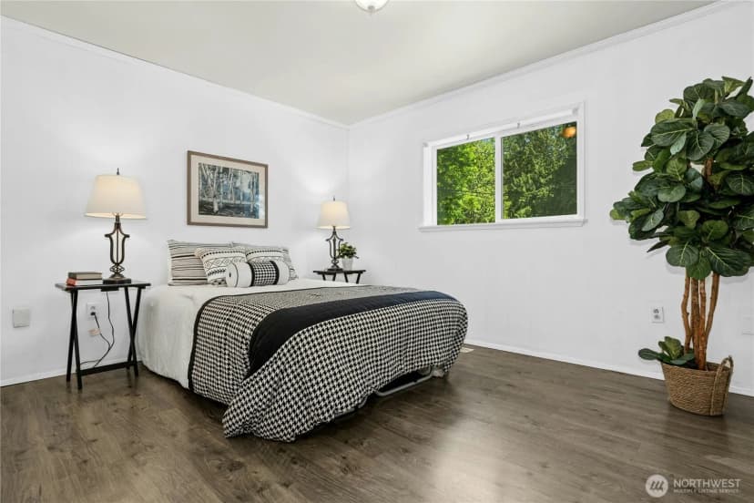 Property photo for 31025 E Lake Morton Drive Se, Kent photo 26