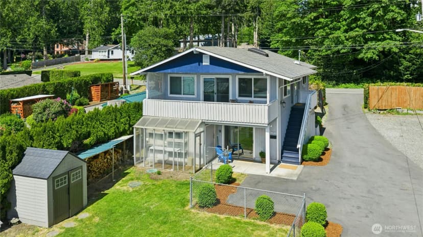 Property photo for 31025 E Lake Morton Drive Se, Kent photo 3