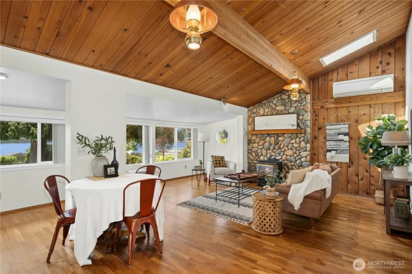 Property photo for 31025 E Lake Morton Drive Se, Kent photo 11