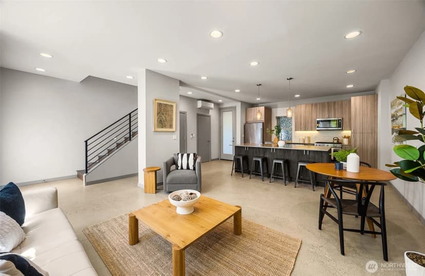 Property photo for 2312 S Judkins Street, Seattle photo 12