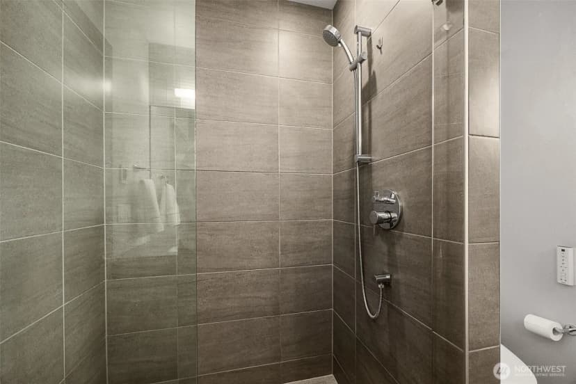 Property photo for 2312 S Judkins Street, Seattle photo 19