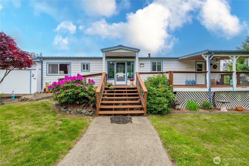 Property photo for 8210 177th Avenue Sw, Longbranch
