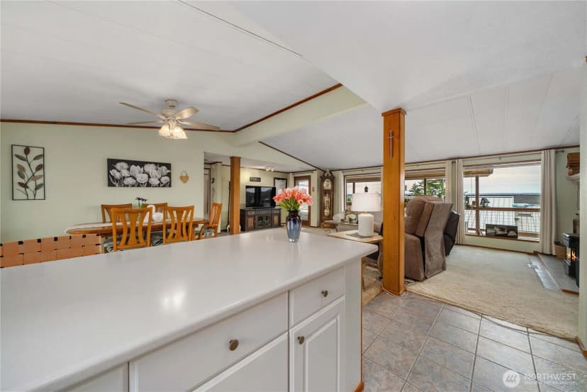 Property photo for 8210 177th Avenue Sw, Longbranch photo 13