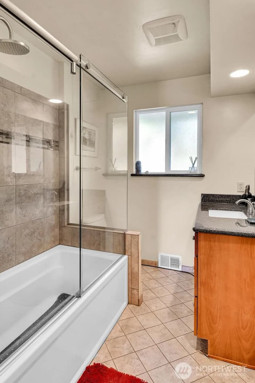 Property photo for 5309 Sw 47th, Seattle photo 14
