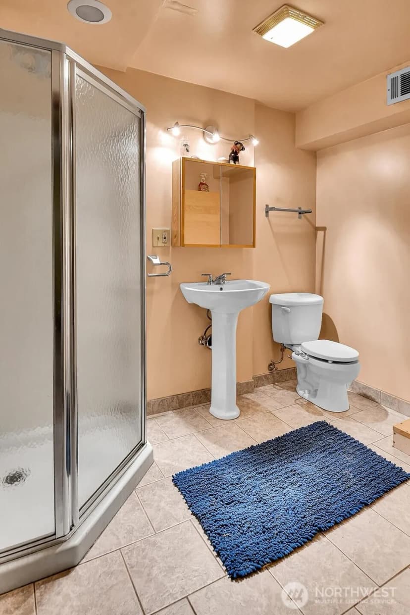 Property photo for 5309 Sw 47th, Seattle photo 18