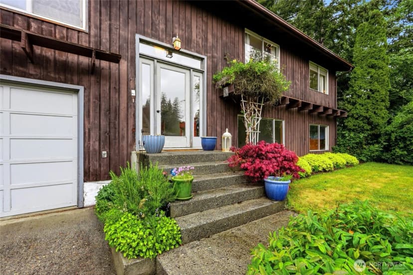 Property photo for 619 Willow Road, Bellingham photo 4