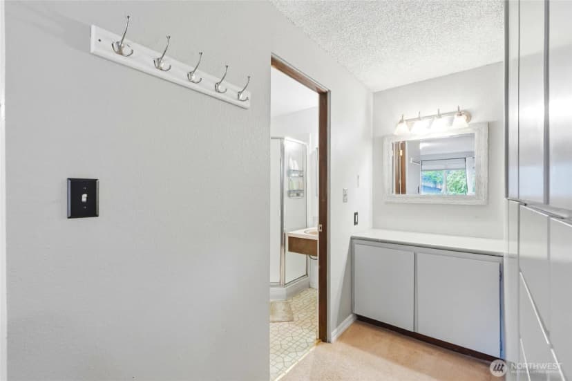 Property photo for 619 Willow Road, Bellingham photo 20