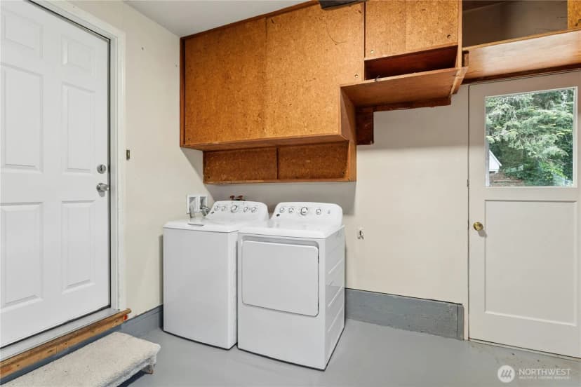 Property photo for 804 Lynnwood Avenue Ne, Renton photo 20