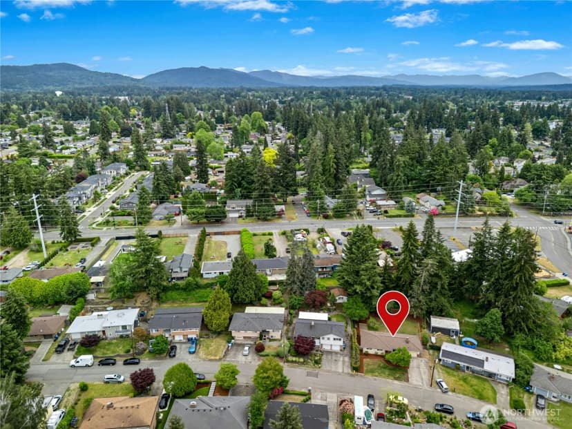 Property photo for 804 Lynnwood Avenue Ne, Renton photo 31