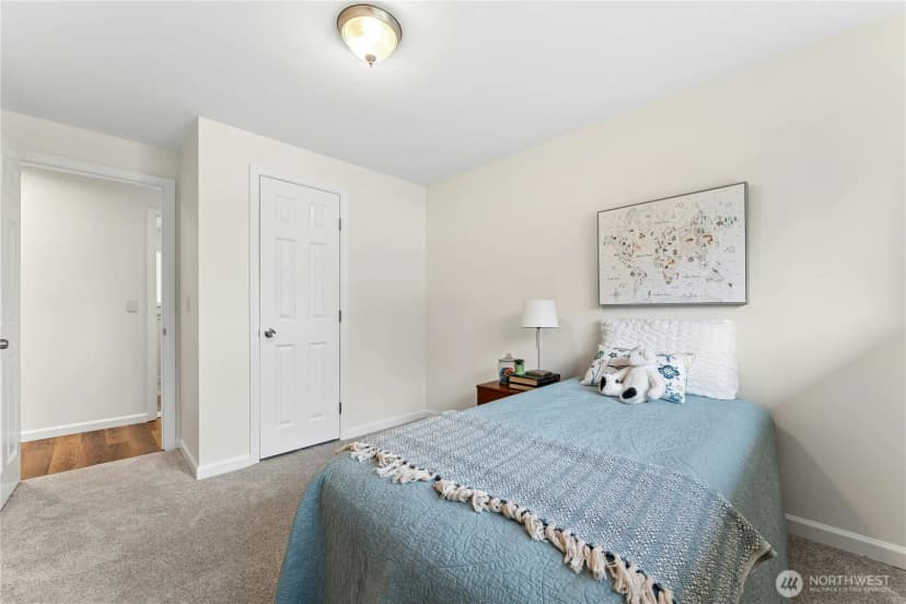 Property photo for 804 Lynnwood Avenue Ne, Renton photo 15