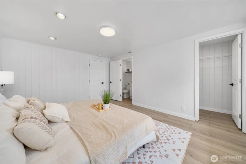 Property photo for 691 Redmond Avenue Ne, Renton photo 7