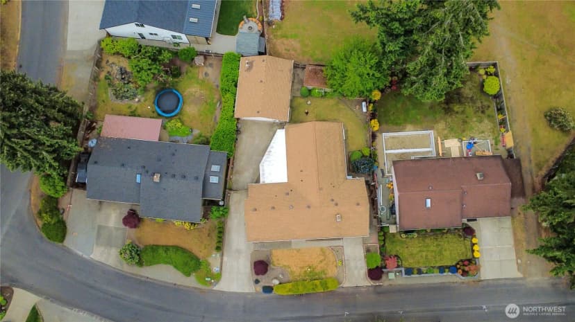 Property photo for 9209 Deers Tongue Cir W, University Place photo 24