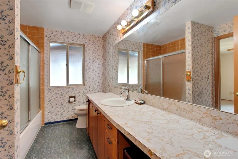 Property photo for 9209 Deers Tongue Cir W, University Place photo 13