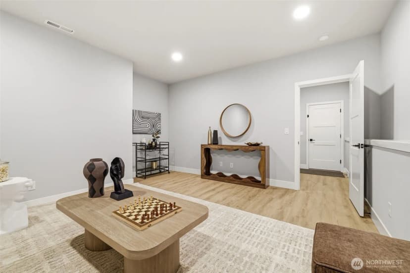 Property photo for 2944 215th Place Sw, Brier photo 31