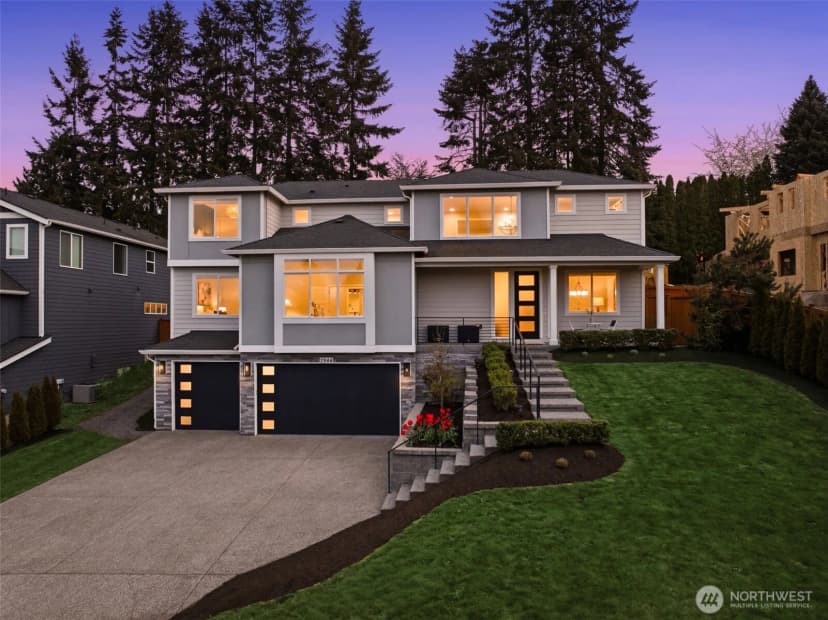 Property photo for 2944 215th Place Sw, Brier