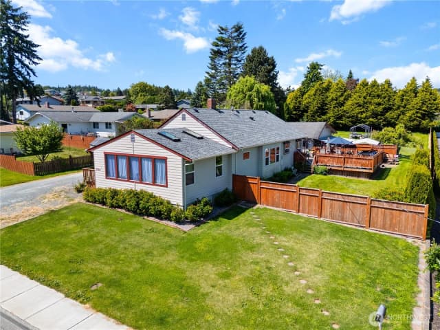 Property photo for 3704 Commercial Avenue, Anacortes