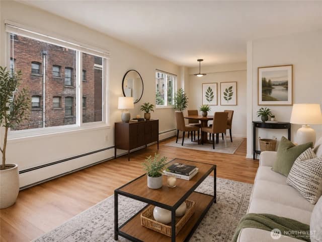 Property photo for 1200 Boylston Avenue #304, Seattle photo 4