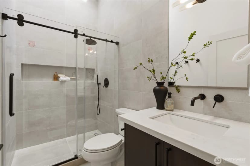 Property photo for 1122 N 34th Street, Renton photo 33
