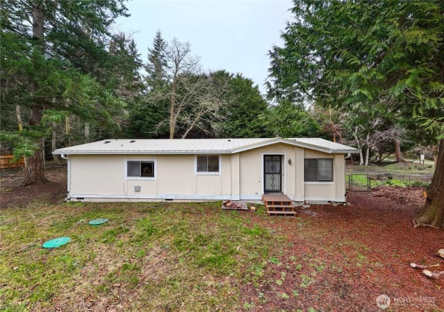 Property photo for 802 Hazzle Court, Coupeville photo 2