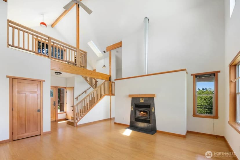 Property photo for 38104 Hillview Lane Ne, Hansville photo 14
