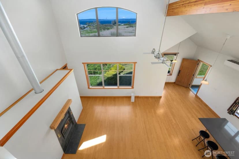 Property photo for 38104 Hillview Lane Ne, Hansville photo 18