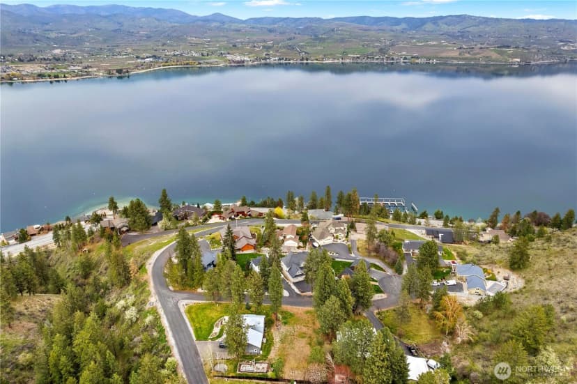 Property photo for 0 Lakeview Place, Chelan photo 8