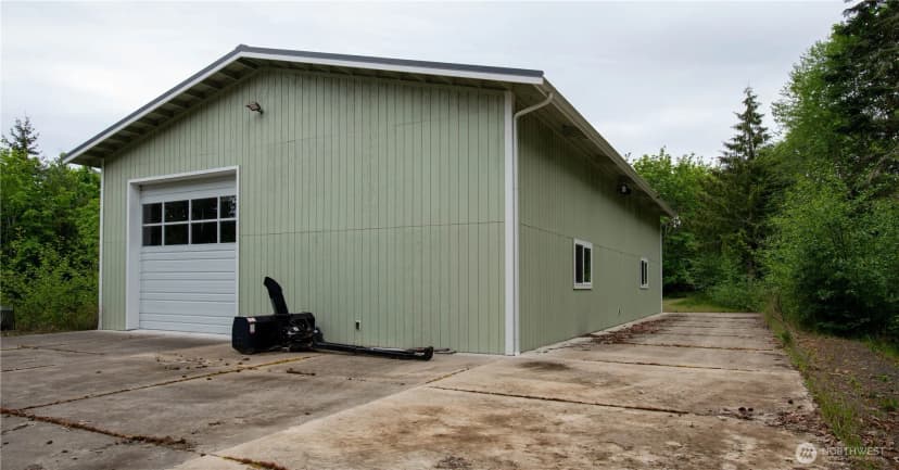 Property photo for 975 E Simmons Road, Port Angeles photo 35