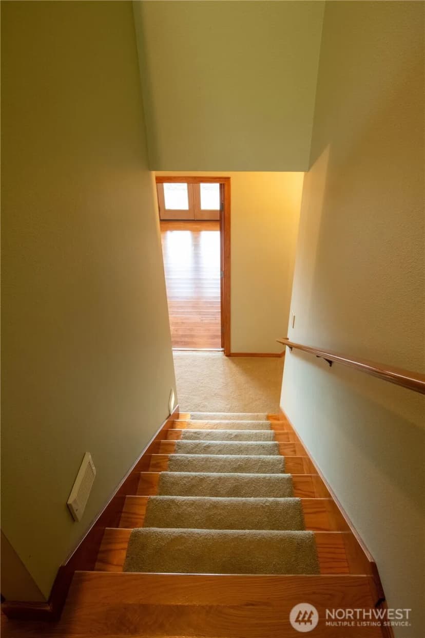 Property photo for 975 E Simmons Road, Port Angeles photo 25