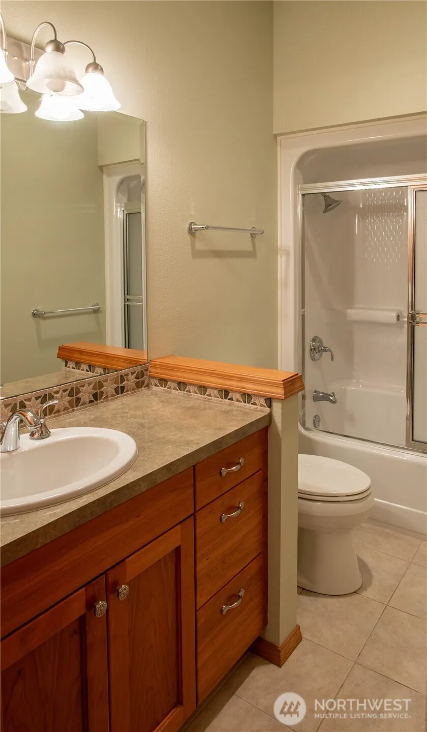 Property photo for 975 E Simmons Road, Port Angeles photo 30