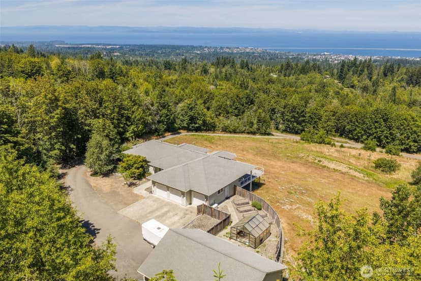 Property photo for 975 E Simmons Road, Port Angeles photo 38
