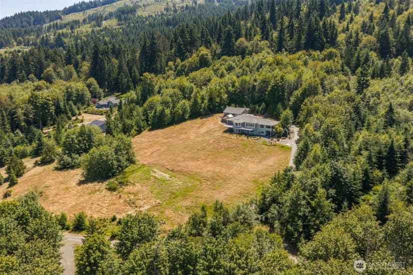 Property photo for 975 E Simmons Road, Port Angeles photo 37