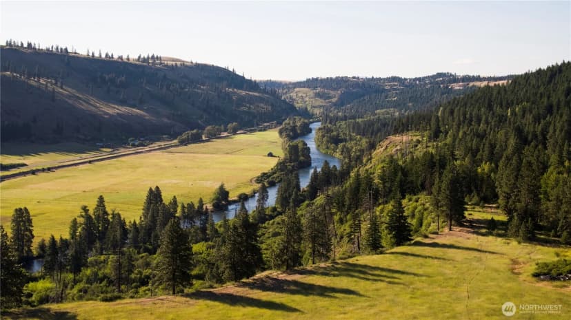 Property photo for 10 Summit View At Wallace Ranch, Cle Elum photo 19