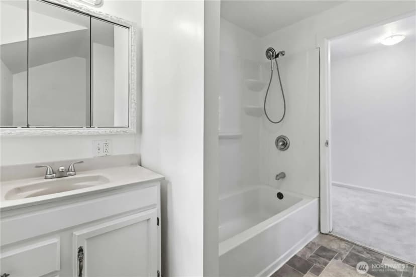 Property photo for 2809 Nichols Boulevard, Longview photo 28