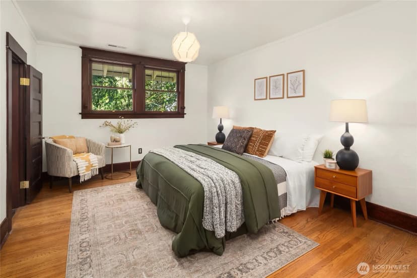 Property photo for 3307 E Pike Street, Seattle photo 22