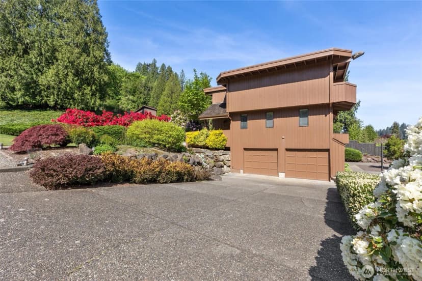 Property photo for 9520 Odin Way, Bothell photo 37