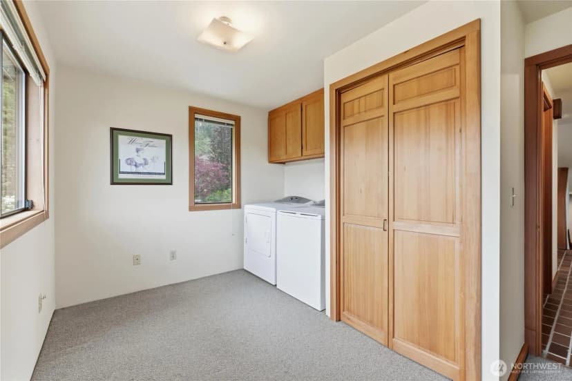 Property photo for 9520 Odin Way, Bothell photo 5
