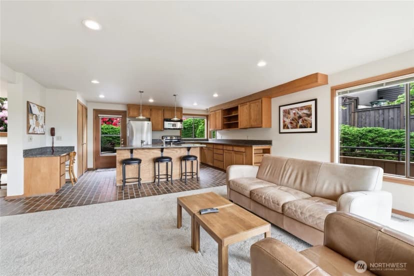 Property photo for 9520 Odin Way, Bothell photo 8