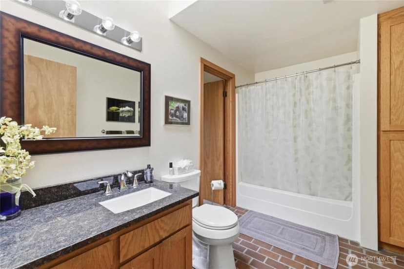 Property photo for 9520 Odin Way, Bothell photo 26
