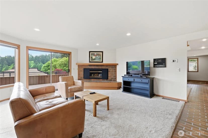 Property photo for 9520 Odin Way, Bothell photo 7