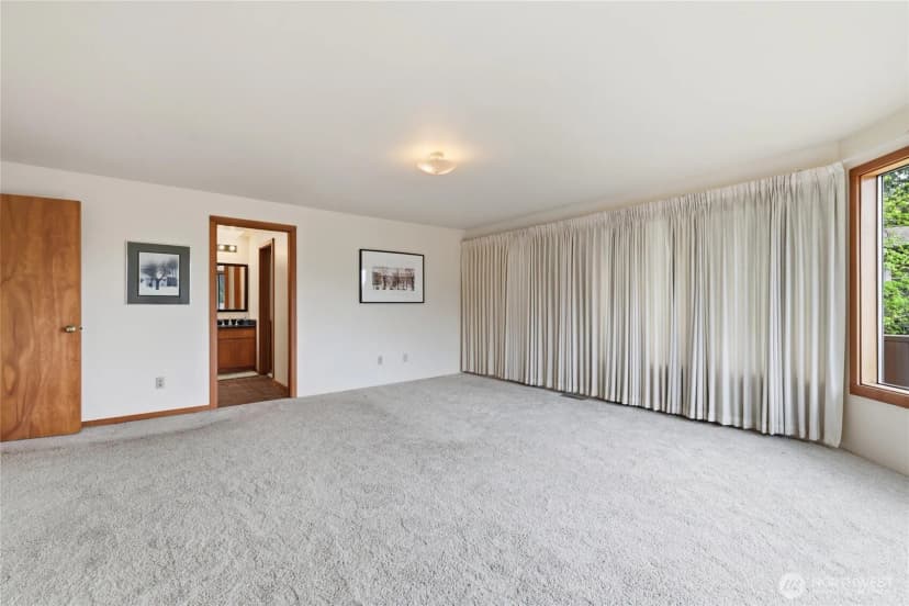 Property photo for 9520 Odin Way, Bothell photo 15