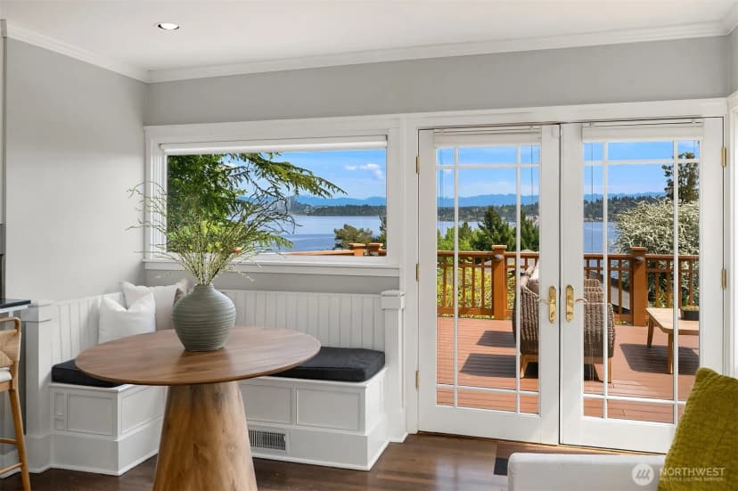 Property photo for 1414 Lake Washington Boulevard S, Seattle photo 18
