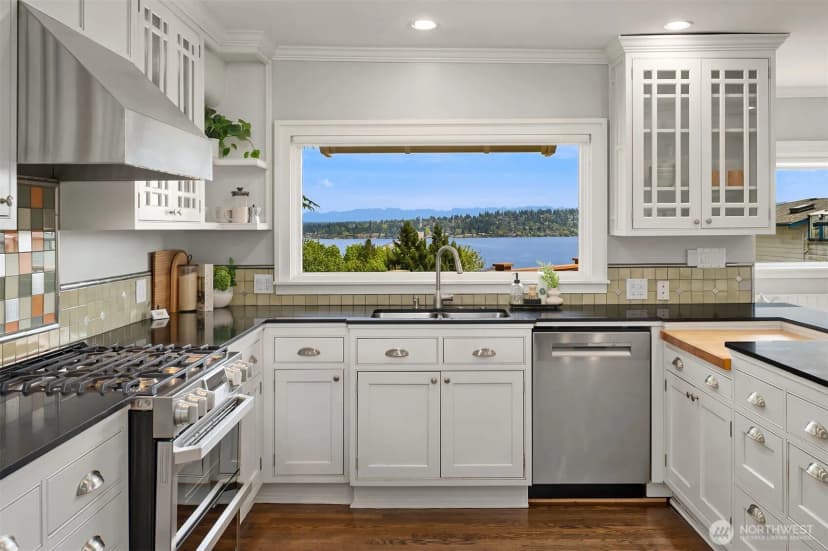 Property photo for 1414 Lake Washington Boulevard S, Seattle photo 14